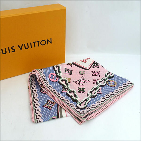 【美品】LOUIS VUITTON シルクスカーフ 約90cm x 90cm 美品】LOUIS VUITTON シルクスカーフ 約90cm x 90cm