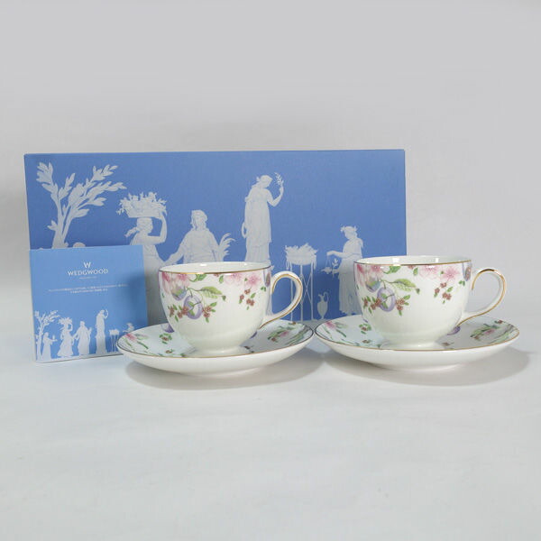 WEDGWOOD / ウェッジウッド ◆【洋食器】ウエッジウッド/スウィートプラム 優勝杯\u0026平円盤(2客) S0133800002 すまい 雑貨 西洋瀬戸もの 差し上げ物【未当て嵌める】