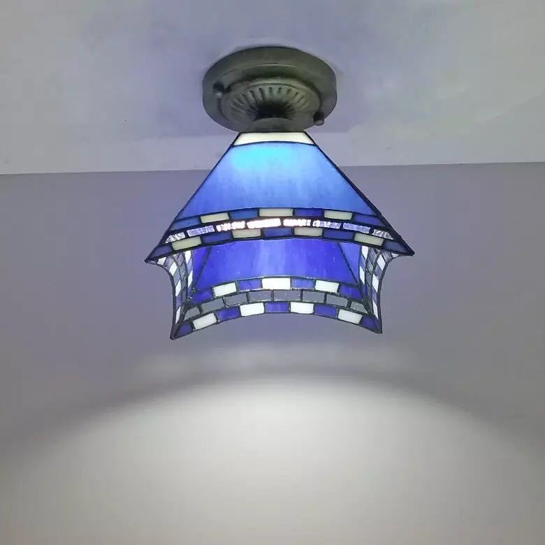 ステンドグラス　ペンダントライト豪華天井照明ステンドグラスランプ ガラス工芸品． 電源直結タイプ