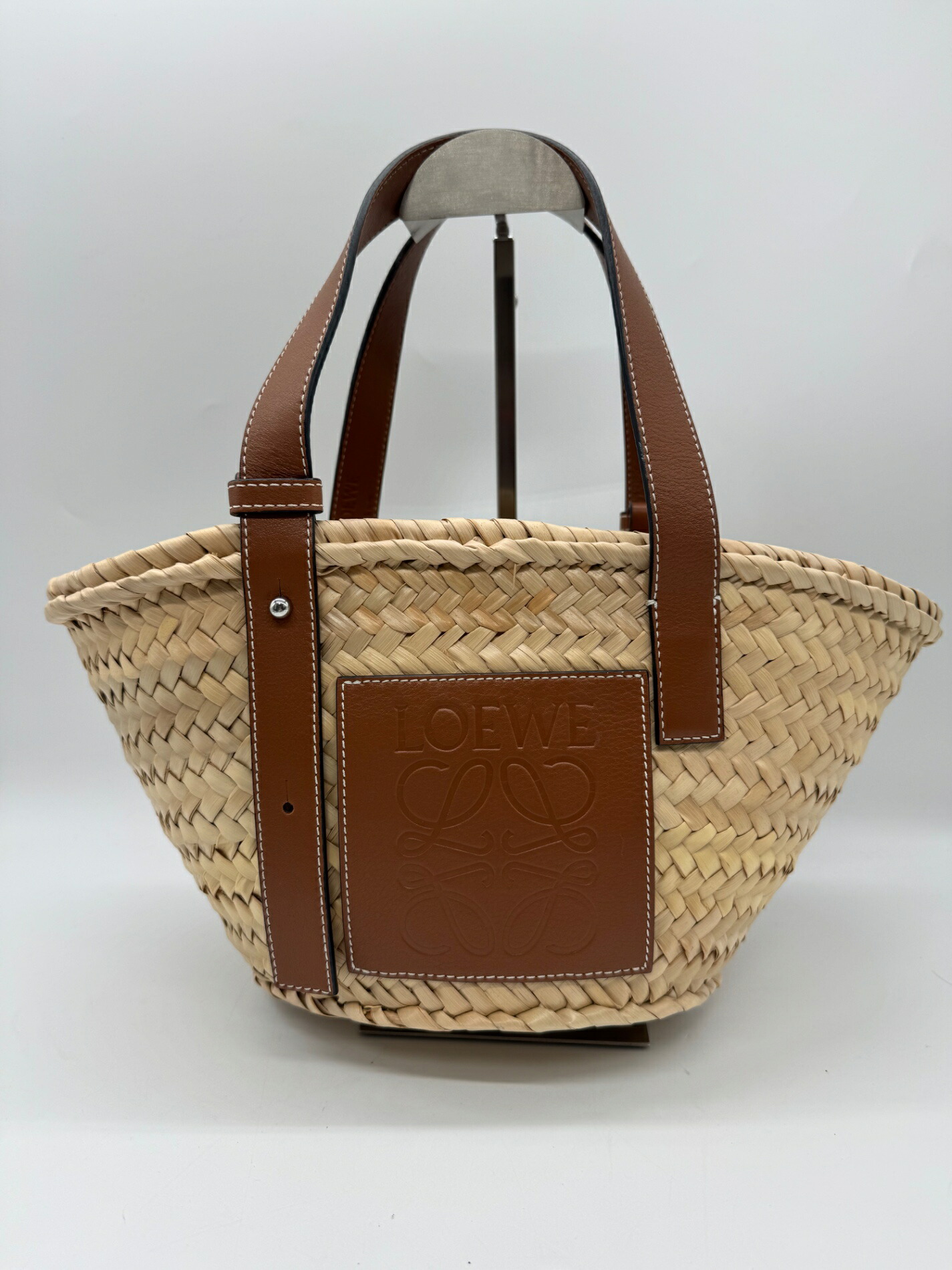 【良品】LOEWE ロエベ カゴバッグ スモール バスケットバッグ ハンドバッグ トートバッグ 肩掛け かごバッグ 茶色 ブラウン 茶 ちゃ Bランク レディース 中古 P2268 ストロー スペイン loewe|arco iris 店