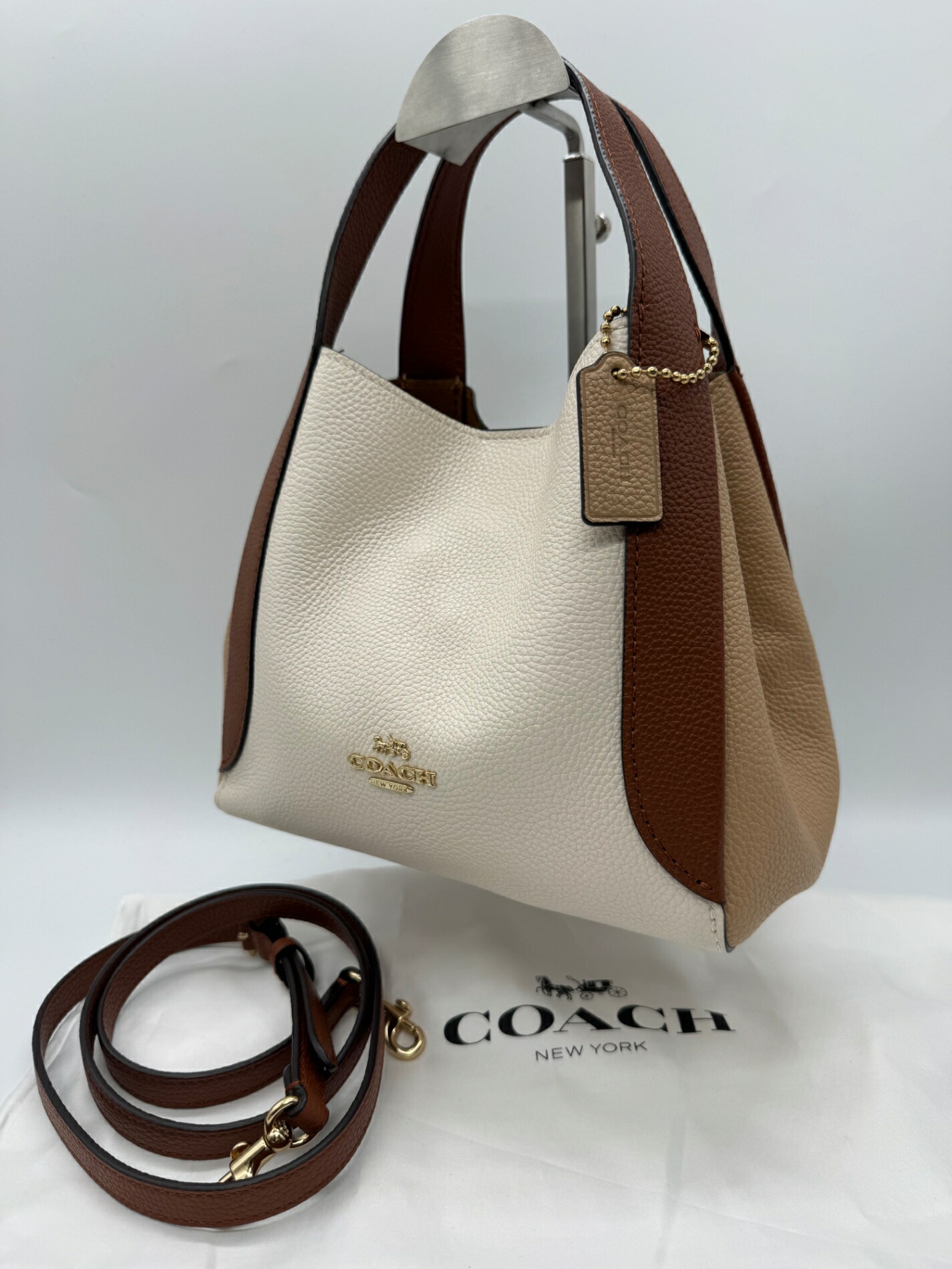 【美品】COACH コーチ職 88151 ハドリー ホー洋弓 21 2WAY ハンドバック ショルダーバッグ 曲がった掛け 白 白いこと ベージュ 茶 赤銅色 なめし革 A序列付ける 同盟罷業さあ美 保護すること袋付 レディース 中古 P2275