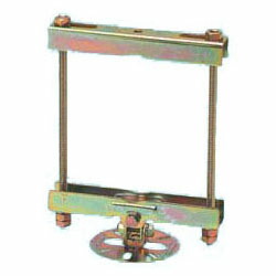 角・丸パイプ・H形鋼・C形鋼組合用(金属製丸形フランジ付)適合鋼材幅90～155mm (15個価格) 未来工業(MIRAI) SGPF-15 ｜大工道具・金物の専門通販アルデ