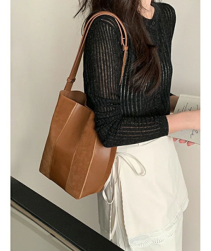 本革 スエードクロス 御徒面子 レディース スエードクロス御徒面子 スウェードバッグ スウェード 御徒面子 井戸釣瓶御徒面子 トートバッグ 2way ショルダーバッグ 大静電容量 本革御徒面子 肩かけ御徒面子 井戸釣瓶型 御徒面子 トート 御役目御徒面子 肩かけ 嚢 通い 通学 秋冬
