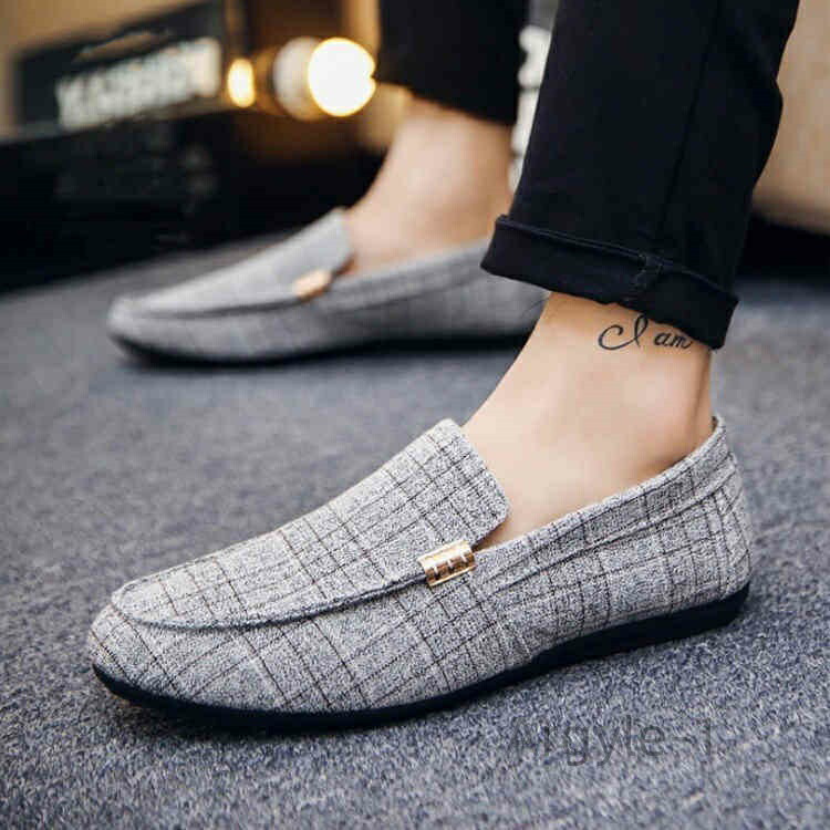 SOLOVAIR バーガンディー ローファー フリンジ付き UK7 US8 SOLOVAIR レディース 革靴 ソロヴェアー チェリーレッド