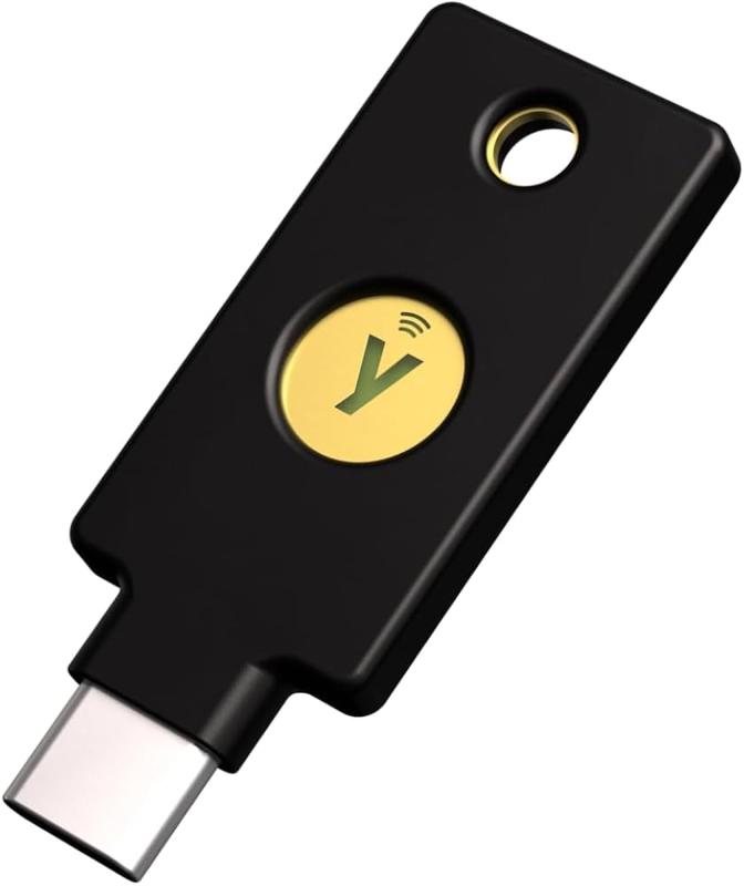 Yubico セキュリティキー YubiKey 5C NFC USB-C/FIDO2/WebAuthn/U2F/2段階認証/高耐久性/耐衝撃性/防水|アリエル ストア