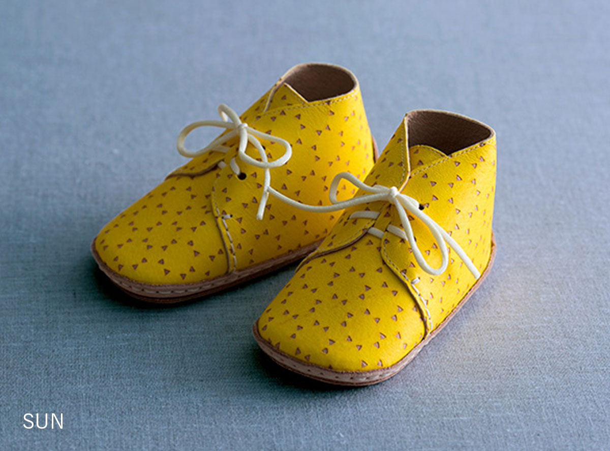 my first baby shoes nico（イエロー）ウメロイーク umelo ihc ファーストシューズ ベビーシューズ 12cm 手作りキット 革 ベビーギフト 全３色 １歳の誕生日プレゼント 出産祝い