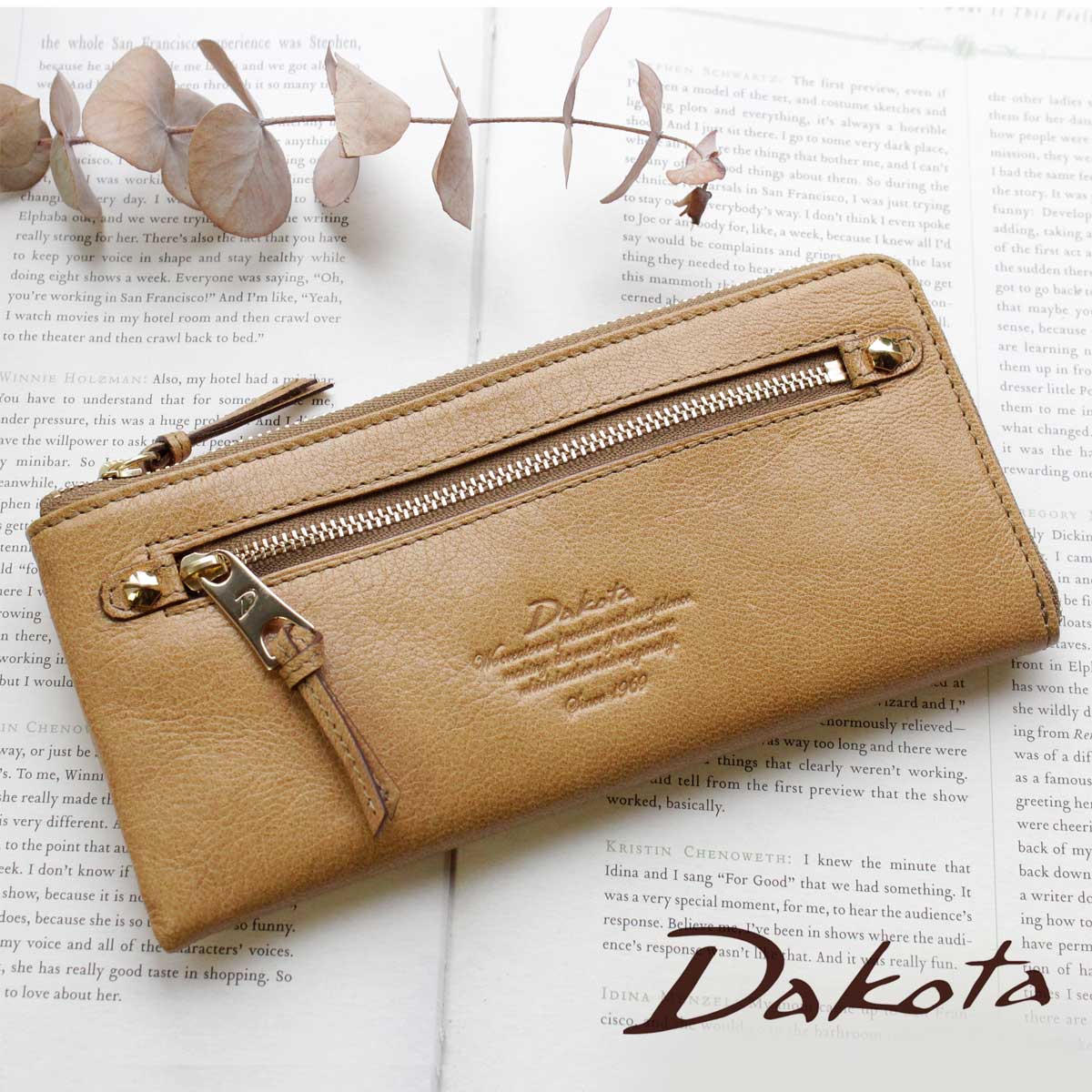 【未使用】近年モデル　パッチワーク　ダコタ　長財布　ラウンドファスナー Dakota ダコタ 長財布 ラウンド長財布 レディース ブランド