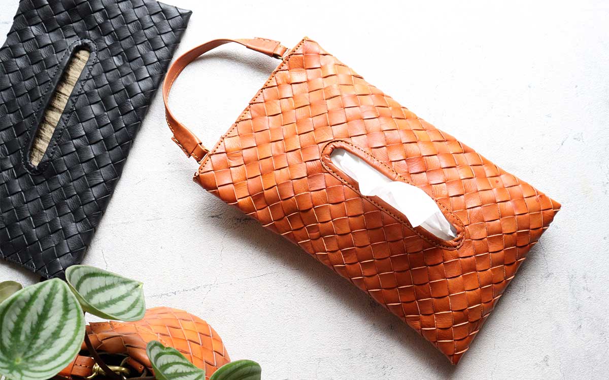 メッセージカード無料 選べるノベルティ ロビタ Robita Rumah ティッシュケース ストラップ付 壁掛け メッシュレザー 本革 ティッシュカバー 生活雑貨 An 6001 Rvcconst Com