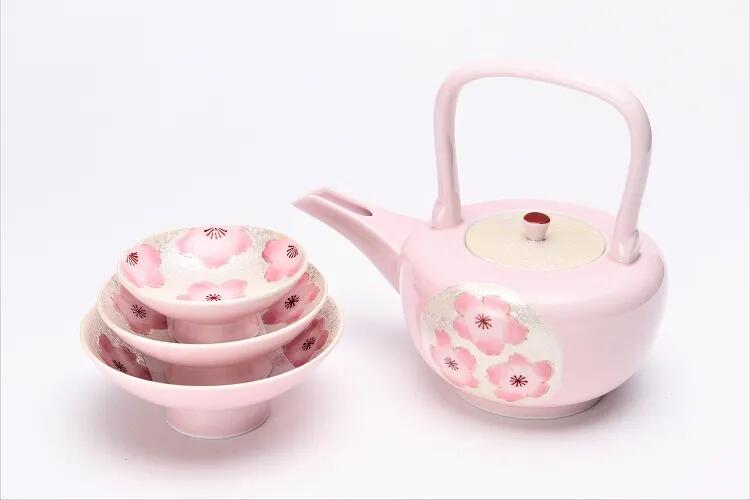 【有田焼　田清窯　薄ピンク釉虹彩桜屠蘇器】有田焼 磁器 屠蘇器 お正月 おしゃれ 和食器 ギフト プレゼント｜有田焼のデパート丸兄商社 30,030円