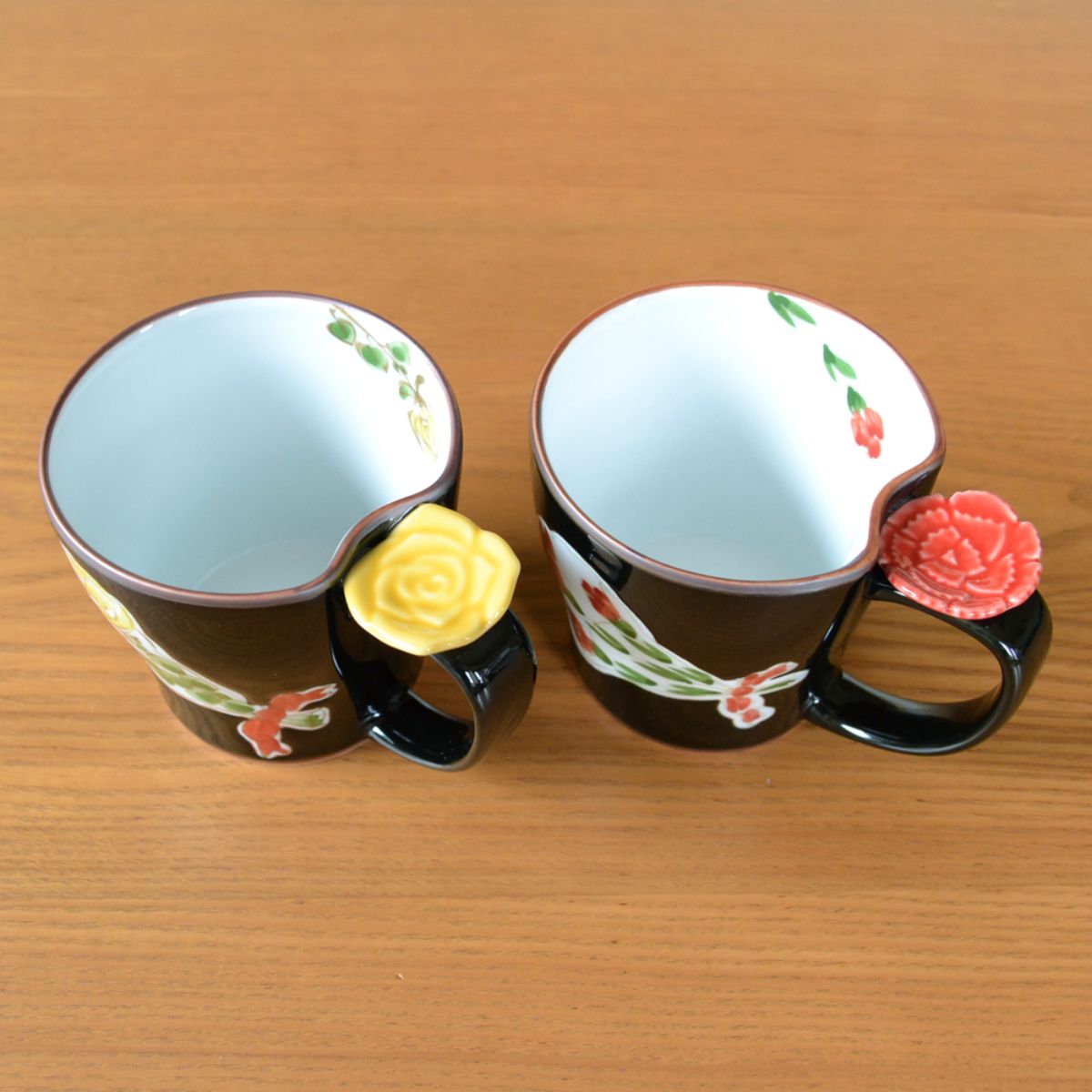 父の日と母の日 まとめてプレゼント マグカップ ペア 個セット 有田焼 メッセージカード付き 花束カーネーション 花束バラ Brandingidentitydesign Com