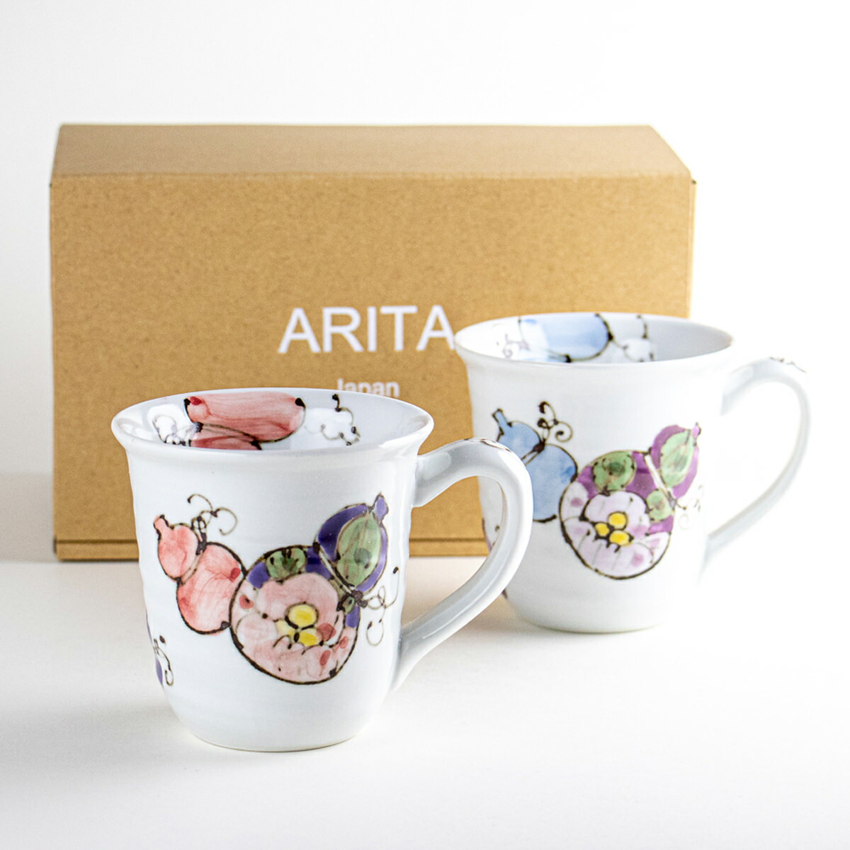 楽天市場】ペア マグカップ 有田焼 おしゃれなギフト箱入り 心を込めた