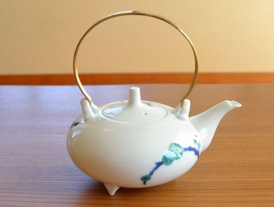 お屠蘇セット おしゃれ 伊万里焼 お正月 有田焼 セット 波佐見焼 松竹梅 酒器台付屠蘇揃 有田焼やきもの市場 店徳利 お手塩皿 盃 ぐいのみ 酒器 日本酒の器 おしゃれ 有田焼 波佐見焼 冷酒 熱燗 贈り物としてギフトラッピングも致します 正規品翌日発送可能 超 お屠蘇セット おしゃれ 伊万里焼 お正月 有田焼 セット 波佐見焼 松竹梅 酒器台付屠蘇揃 有田焼やきもの市場 店徳利 お手塩皿 盃 ぐいのみ 酒器 日本酒の器 おしゃれ 有田焼 波佐見焼 冷酒 熱燗 贈り物としてギフトラッピングも致します 正規品翌日発送可能 超