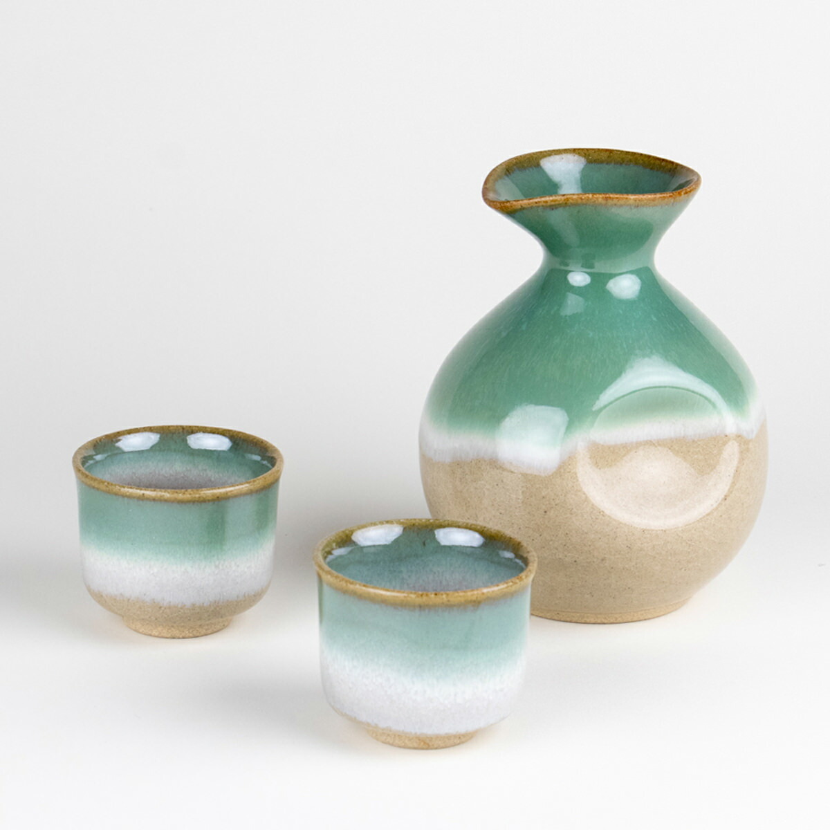 備前焼　３個セット　ぐい呑み　盃　酒器　徳利　食器　器 楽天市場】酒器セット 三色備前【箱入】美濃焼 和食器 酒器 徳利