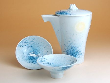 徳利 平盃 ぐい呑み セット 日本酒 有田焼 おしゃれ 陶磁器 日本製 匠の蔵シリーズ 遊兎 至福の半酒器セット 徳利1点 盃2点｜有田焼やきもの市場　店