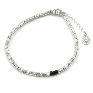 楽天市場 天然石 No 6 ブラックスピネル 付 Sv 唐草 ビーズ ブレスレット レディース 素材 Sv925 Arizona Freedom