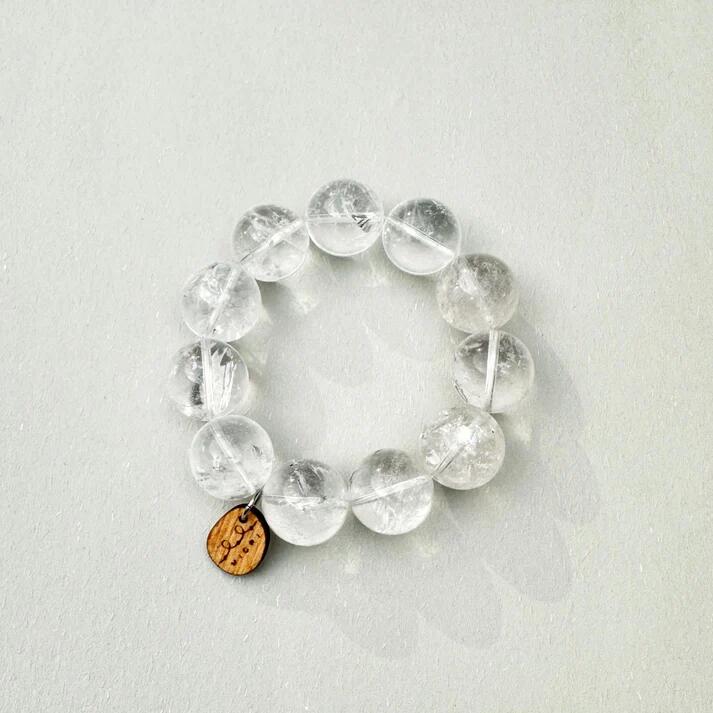 【9/30までSALE】透明度抜群！アゼツライト 水晶 大玉14.7mm 天然石 楽天市場】【15日23:59までポイント2倍】○完全透明【無垢水晶