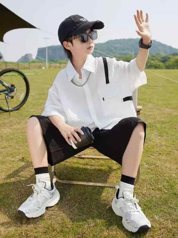 男の子 夏物セットアップ 薄手 半袖シャツ 短パン 120cm 130cm 140cm 150cm 160cm 170cm 180cm 綿 緑 白 カジュアル スポーリエステル素材 通気性 夏物 上下セットアップ カジュアルスタイル 韓国風 快適素材 通