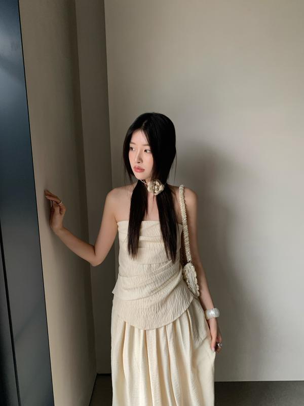貯蔵タンクとっ始め レディース 風合い感 ビスチェ トップス ノースリーブ シャーリング 伸縮性 きつい 短か目丈 杏色 赤銅色 縞模様柄 成年者3