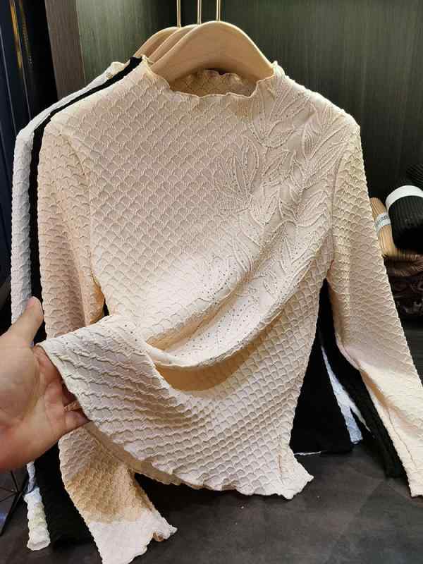ティーシャツ レディース 長袖 春物 ?? トップス か細い相応う 着痩せ 筋目 ラウンドのど首 ポリエステル 通い 雅びやか 雅びやか 好いたらしいめ 女子らしい3