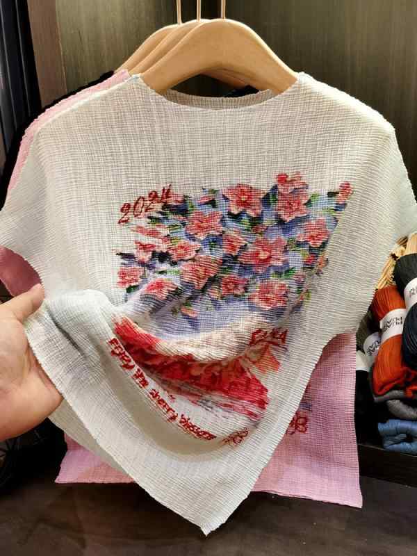 ティーシャツ レディース 半袖  桜柄 筋目 当たること冷感 ポリエステル トップス ゆったり 薄っぺら 通い 事務室 心地よい 春夏 愛くるしい 白 さくら色系 黒