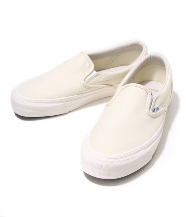 vans white slip on vans white slip on