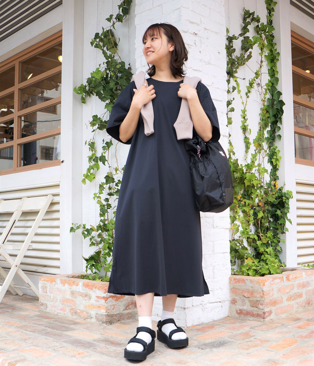 3980円以上で送料無料 テック 正規取扱 サマーキャンペーン トラベル向き 昼12時30分までの注文で即日発送 ザ Face サマーキャンペーン開催 The North ノースフェイス レディース Tech Lounge Onepiece テック ラウンジ ワンピース ひざ下