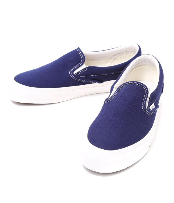 vans vault slip on peacoat