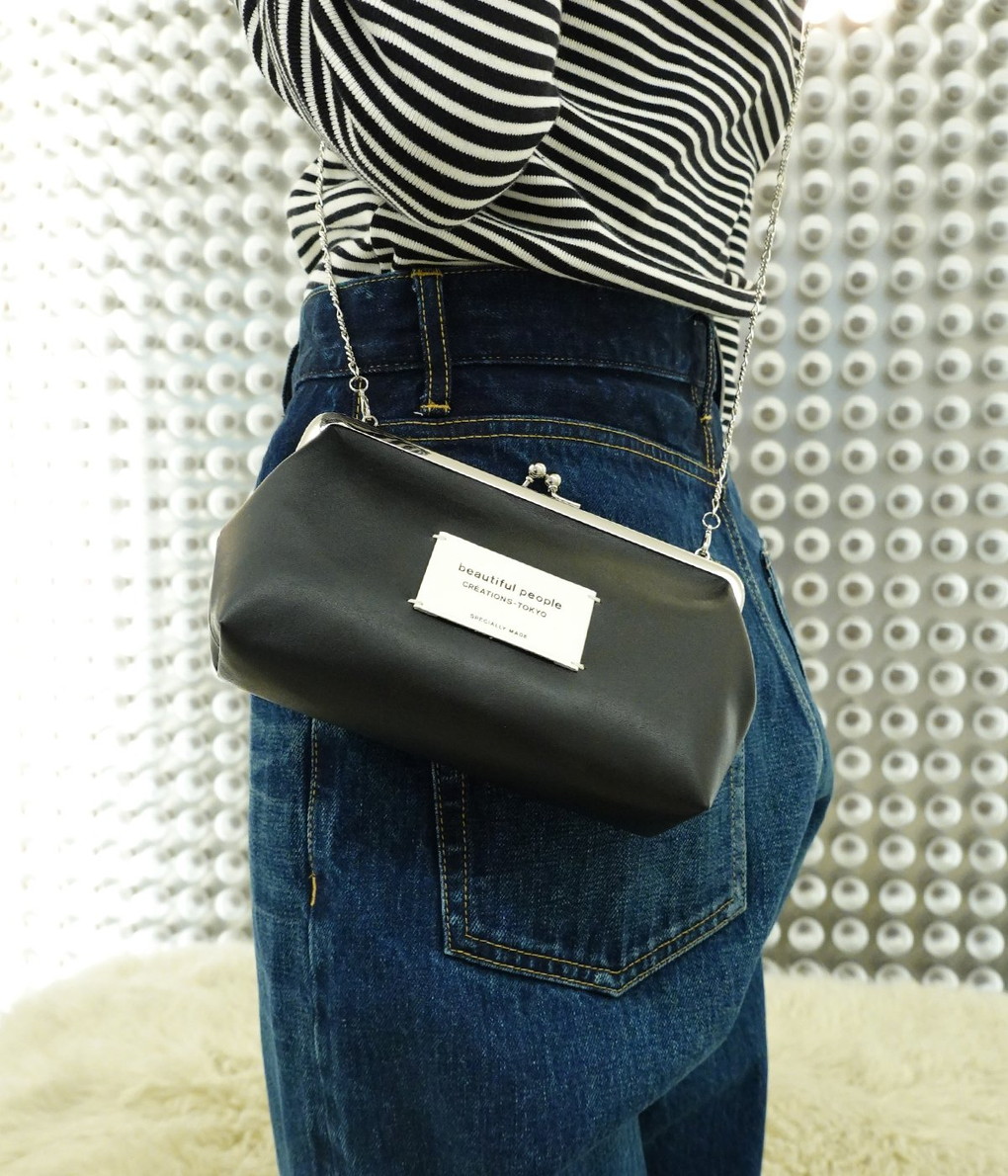 送料無料]beautiful people : [レディース]oblong clasp pouch / 全3色 