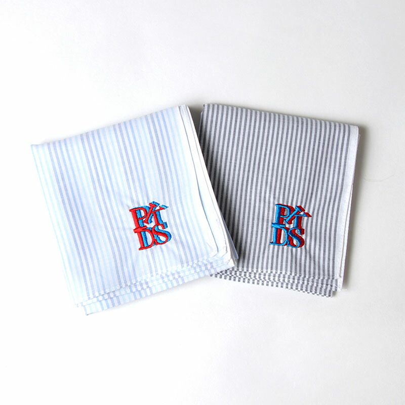 楽天市場】PUNK DRUNKERS パンクドランカーズ アイツ総柄二つ折り財布