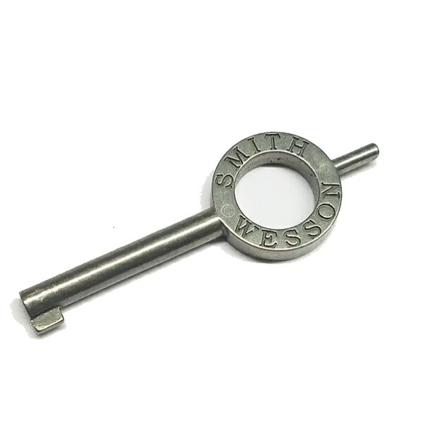 楽天市場】○○ スミス&ウェッソン S&W M-100-1 ハンドカフ 手錠