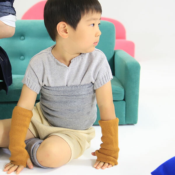 腹巻ベビーキッズアクリルウールシームレス無縫製秋冬ウールシンプルはらまき無地おしゃれ男の子女の子2歳3歳ホールガーメント子供用防寒子ども用ニットmocMizutamaBellywarmerMCaramel