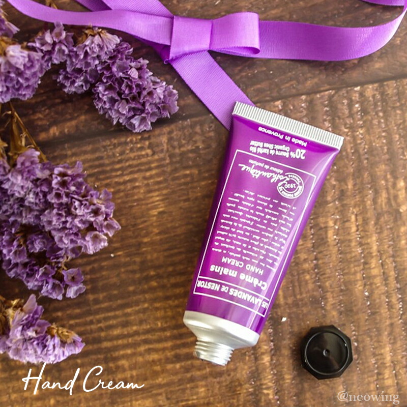 ロクシタン ラベンダーフラワー オードトワレ 100ml w300_BNE.jpg