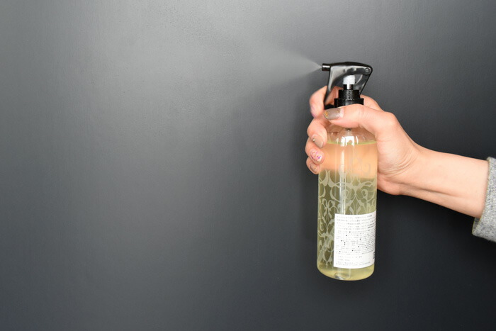 楽天市場 オレンジの香りつき ベジタブル アルコール スプレー 300ml アルコール70 消毒 消毒液代替品 除菌 マスクスプレー 精油 アロマ ギフト ルームフレグランス ミスト ナチュラル 植物性 ウイルス対策 予防 手指 Aroma Regalo アロマレガーロ