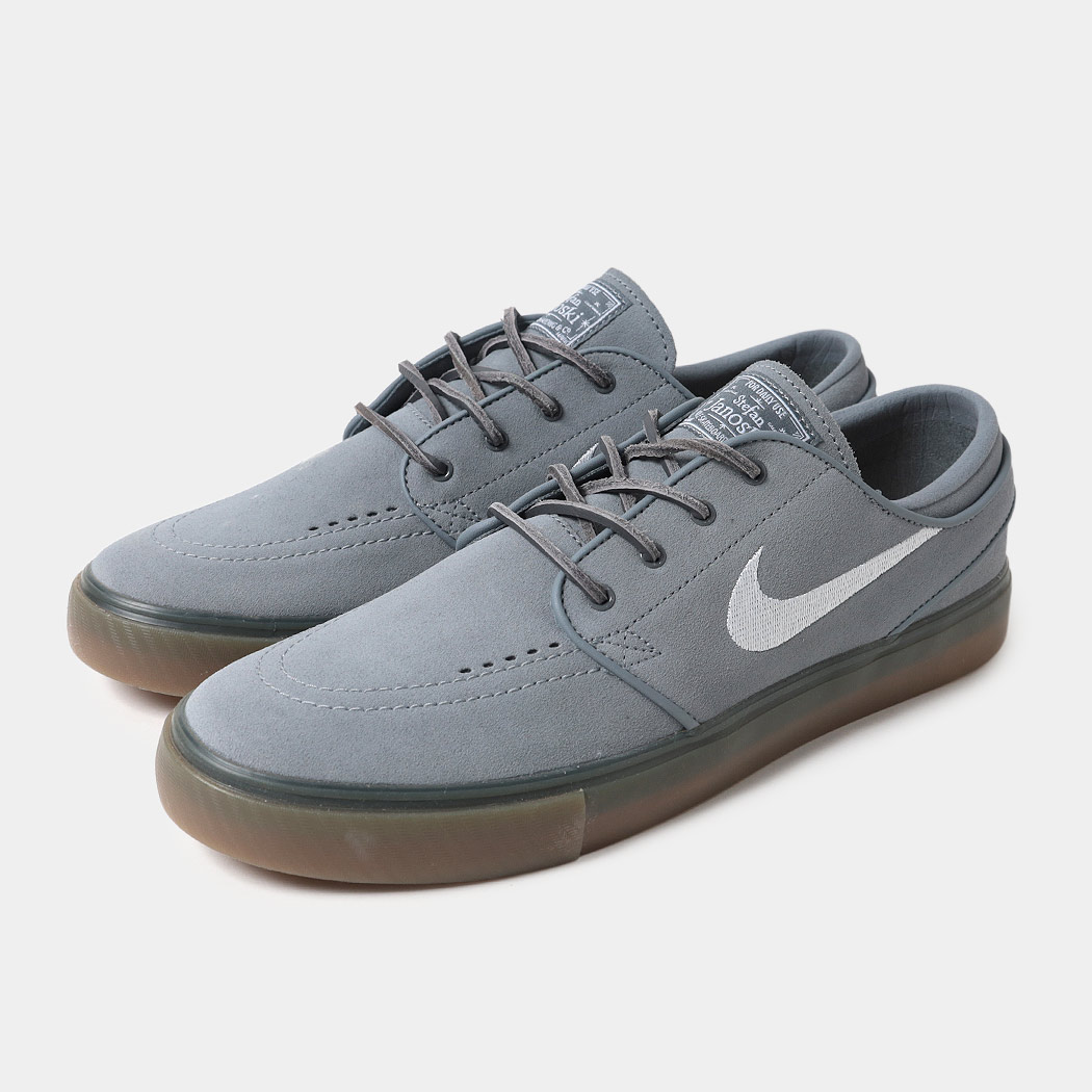 ナイキSB ズーム ジャノスキー OG＋ Nike SB Zoom Janoski OG+ Skate Shoes. Nike.com