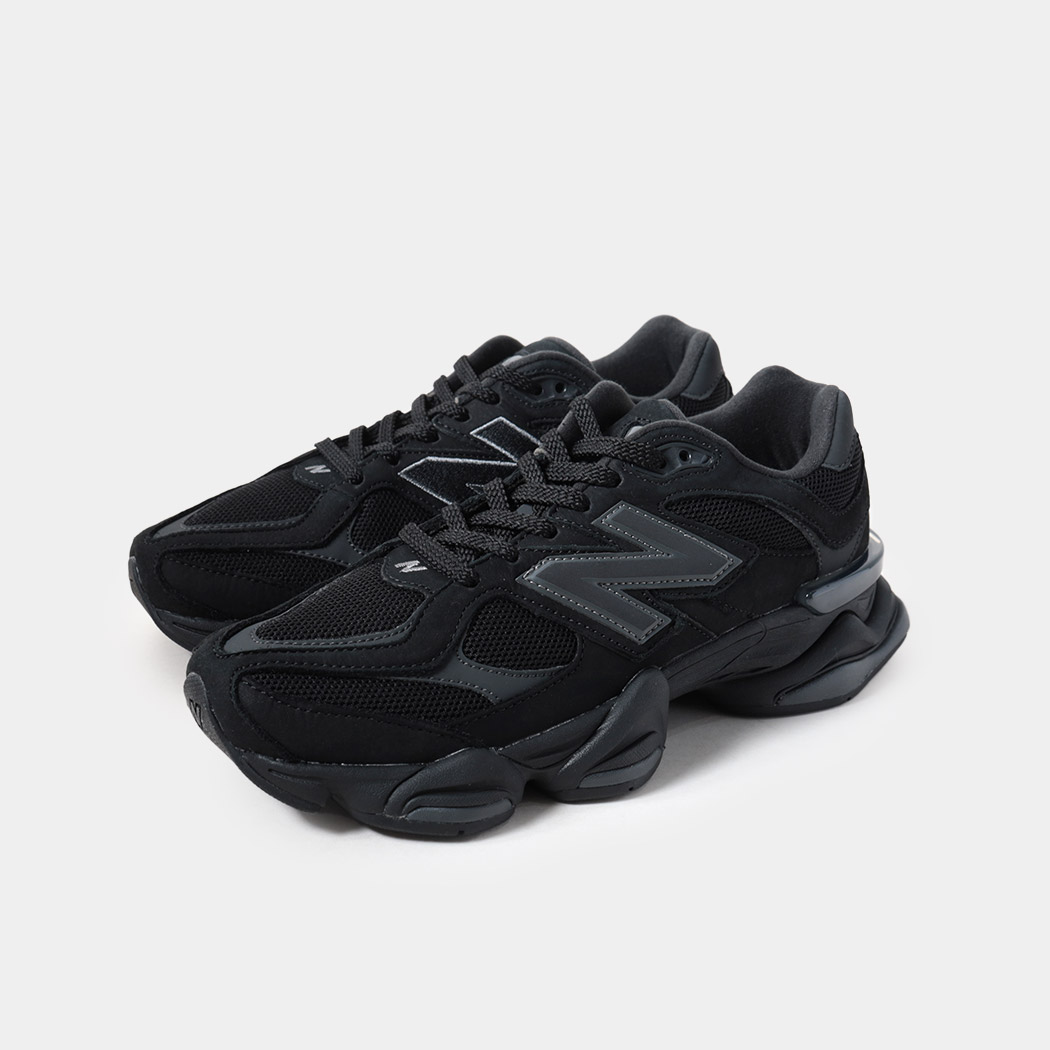 [クーポン＆P2倍！]NEW BALANCE ニューバランス 9060 スニーカー U9060ZGE BLACK ( 黒 ブラック D メンズ レディース ウィメンズ トリプルブラック 90/60 )｜aroundo