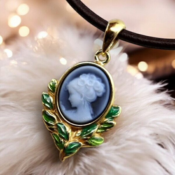 楽天市場】カメオブレスレット 小さなシェルカメオ9作品使用 女性人物