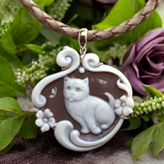 F.W.作カメオ天然石 K18 ペンダント&ブローチ 楽天市場】Ciro Accanito作シェルカメオK18, SILVER ペンダント