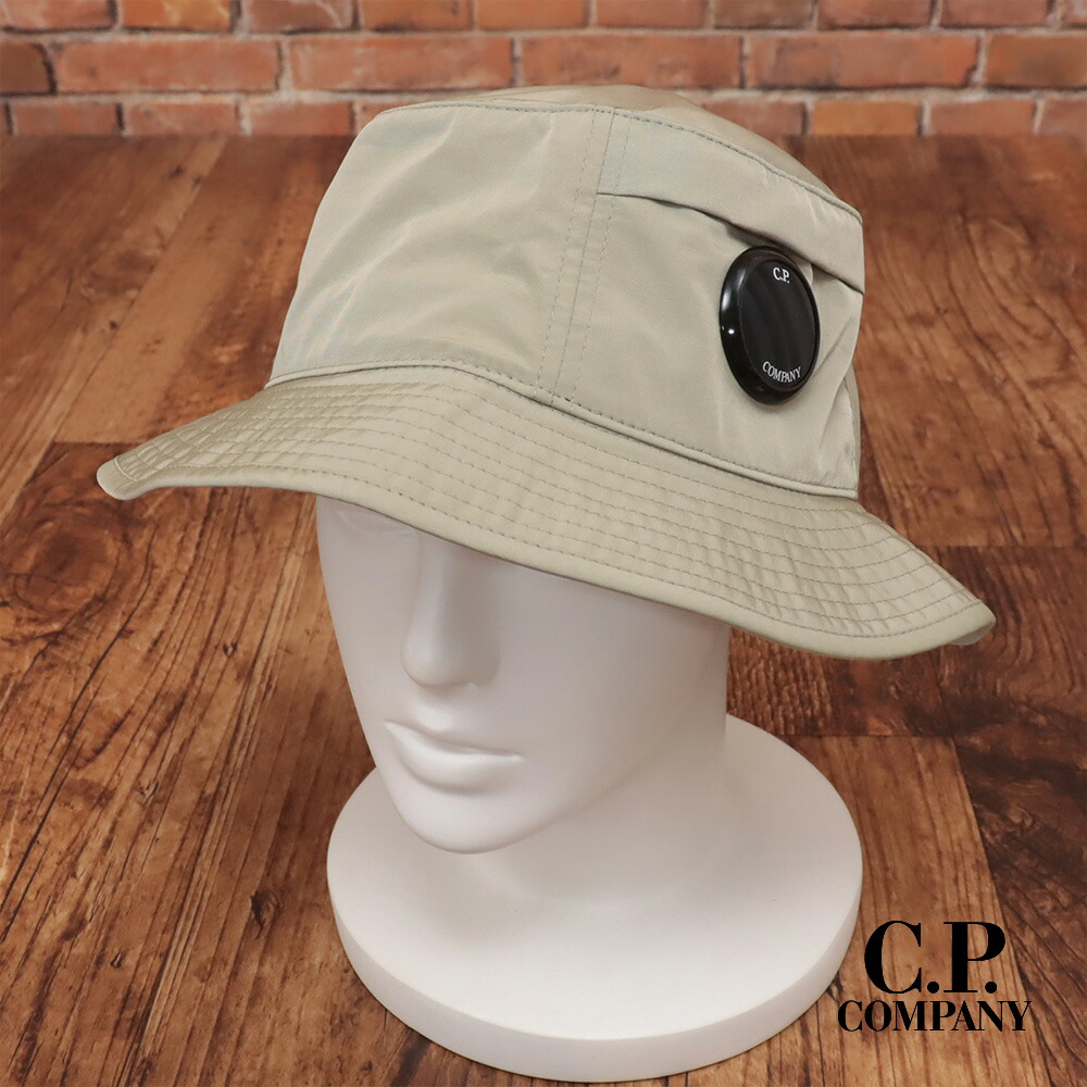 C.P. COMPANY バケットハット レッド UNI C.P. COMPANY バケットハット レッド UNI
