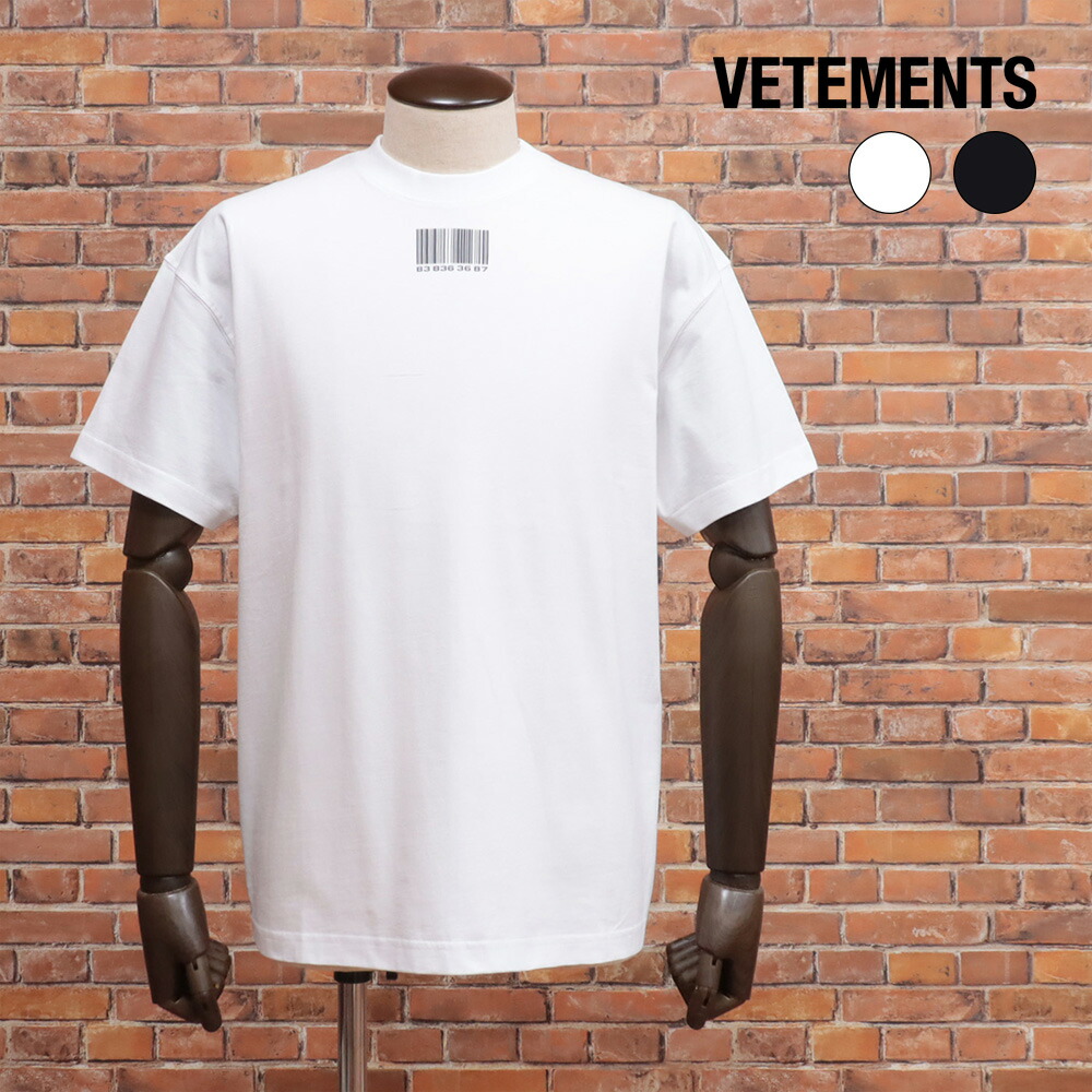 【国内発送】VETEMENTS Tシャツ 半袖ロゴ DIFFERENTLY ue51tr620 国内発送】VETEMENTS Tシャツ 半袖ロゴ DIFFERENTLY ue51tr620