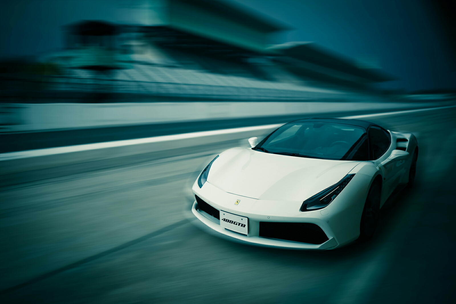 日本製 アートボード アートパネル Artmart アートマート 絵 写真 アルミフレームでおしゃれにインテリアコーディネイト 壁紙 額縁 ウォールステッカー 壁掛け フォトフレーム 小物で部屋のイメージアップ モノトーン 花 海 モノクロ 北欧 車 フェラーリ4 Fe0002