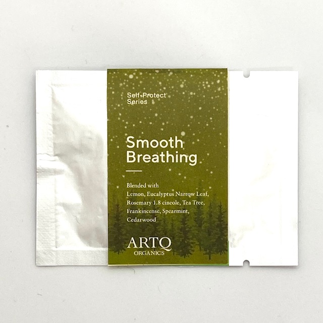 [お得なクーポン配布中]ARTQ ORGANICS スムースブリージング アロマチップ　クリスマス2020【単品】オーガニック アロマ 精油 エッセンシャルオイル クリスマス　ミント　すっきり　花粉症　マスク 持ち歩き ポータブル アロマオイル