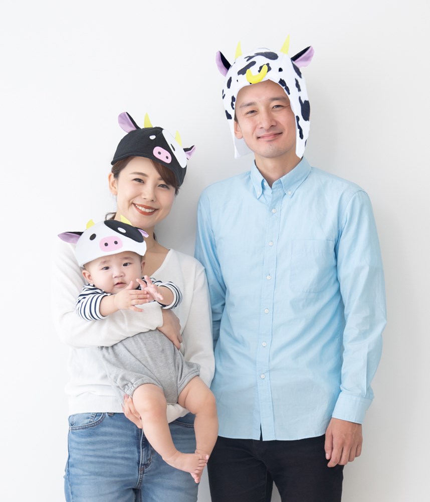 楽天市場 21年 干支 丑年 牛柄キャップ うし柄 なりきり ものまね 被り物 うし年 イベント 初詣 写真撮影 お正月 新年会 帽子 仮装 Sns かぶりもの 年賀状 宴会 Arune 仮装雑貨のお店あるね