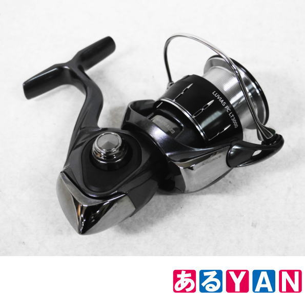 【中古】(展示品) (未使用) ダイワ スピニングリール 24 LUVIAS ルビアス PC LT3000 新古品