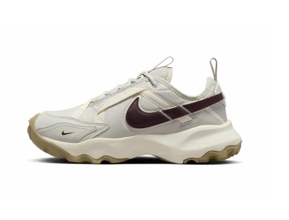 楽天市場】NIKE WMNS TC 7900 ナイキ ウィメンズ TC 7900 ペール