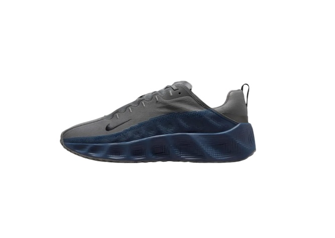 NIKE AVA ROVER ナイキ エイバ ローバー