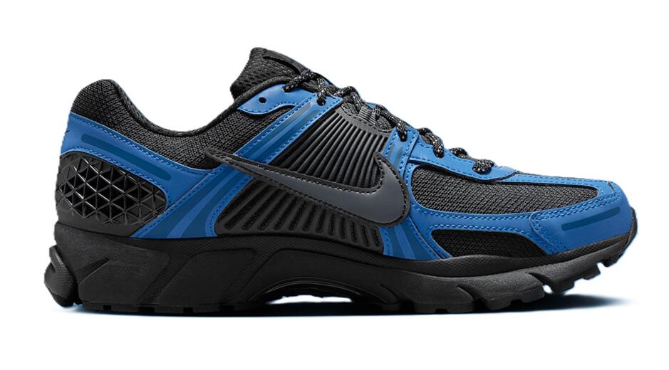 NIKE VOMERO 5 SE ナイキ 望遠レンズ ボメロ 5 SE