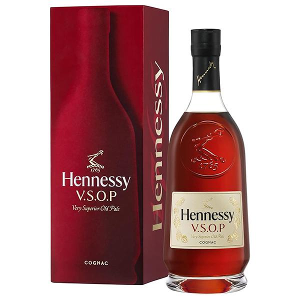 Hennessy ヘネシー ブランデー コニャック 720mm 楽天市場】【正規品】ヘネシー V.S コニャック/ブランデー 700ml