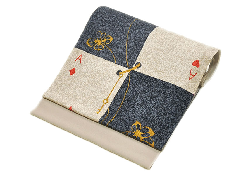 完売 楽天市場 正絹 塩瀬 染め 九寸名古屋帯 トランプ柄 0510 007 未仕立 着物 きもの なごやおび きぬ シルク 絹鳴り そめ 女物 女性 レディース お太鼓柄 小紋 紬 街着 ハート ダイヤ A とらんぷ 鍵 四つ葉 クローバー 2配色