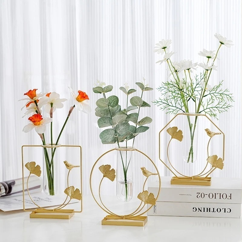 かざり付ける品の勉強机いの一番の活け花はアイデアを並べますinsちゃぶ台は造花を飾って花立ての御膳上等感を模擬し