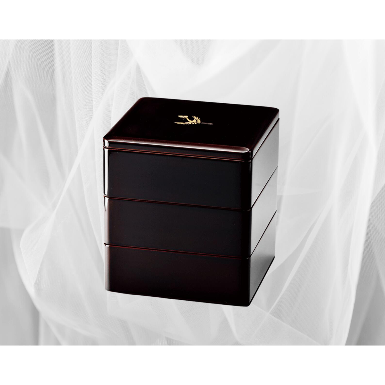 楽天市場】5.5寸隅丸三段重箱 朱塗り 松喰鶴 : 漆器 久太郎